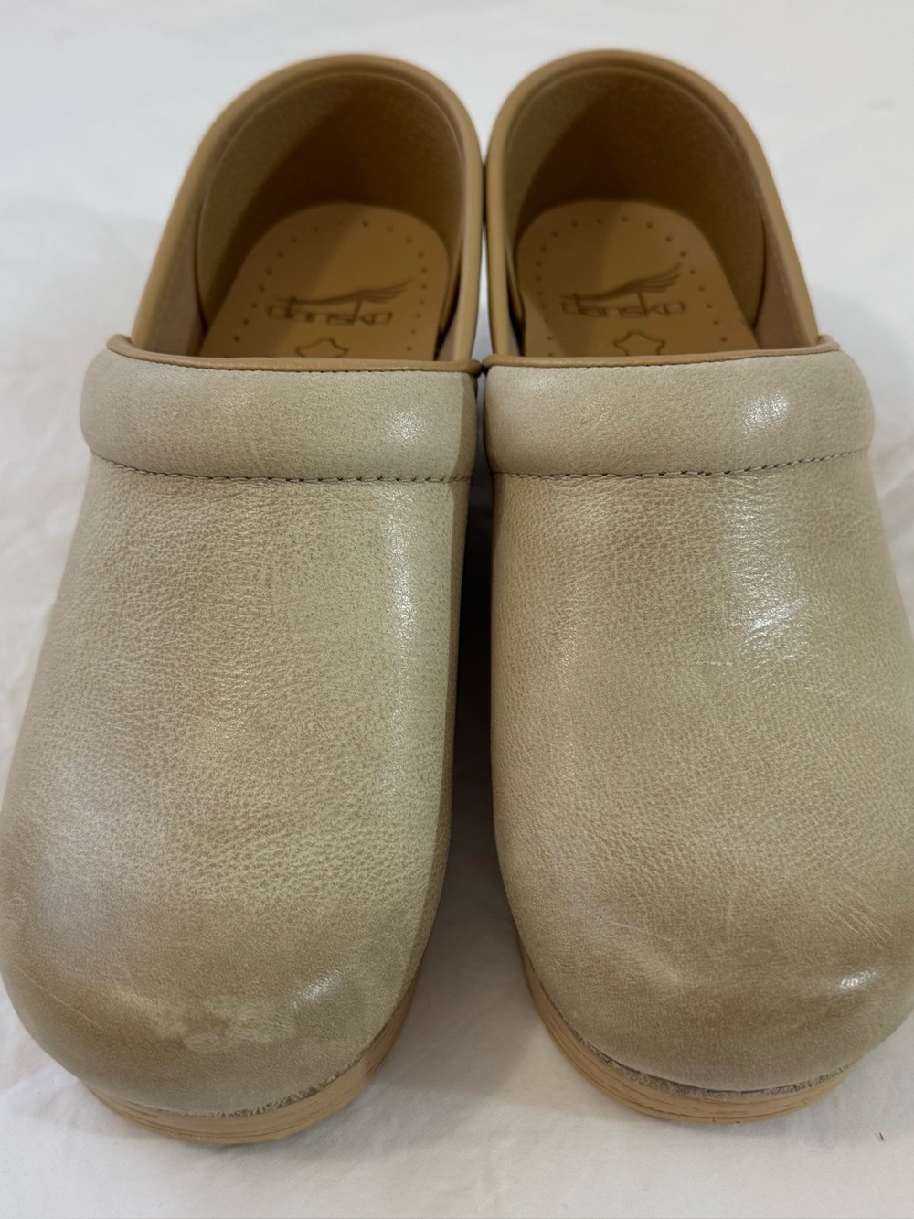 Dansko Professional Sand Milled Burnished Slip On Clogs Shoes Womens 37 Neutral
